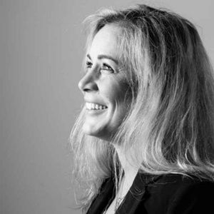 Meet your Posher, Leslie